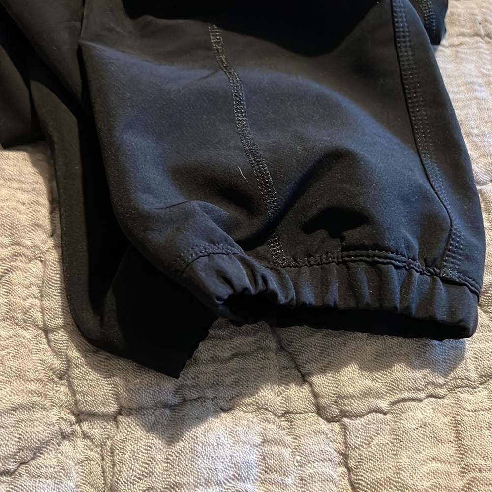 Joggers - Picture 5 of 6